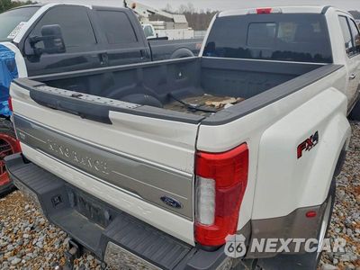 Zdjęcie 10 z 13 samochodu: 2019 FORD F450 SUPER DUTY VIN:1FT8W4DT1KEF39827 - miniatura