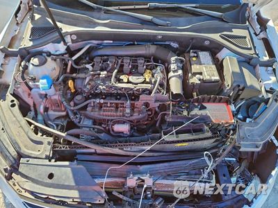 Zdjęcie 11 z 13 samochodu: 2018 VOLKSWAGEN PASSAT SE VIN:1VWBA7A3XJC033236 - miniatura