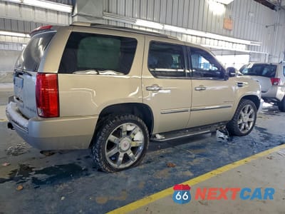 Trzecie zdjęcie samochodu z tyłu: 2012 CADILLAC ESCALADE LUXURY VIN:1GYS4BEF3CR128295 - miniatura