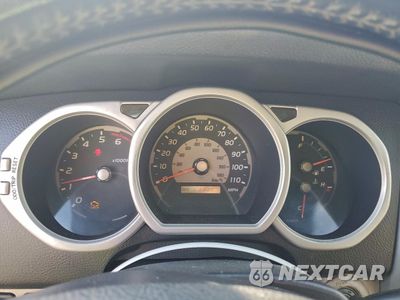 Zdjęcie 9 z 13 samochodu: 2005 TOYOTA 4RUNNER SR5 VIN:JTEZU14R958038034 - miniatura