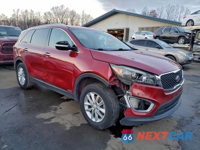 Czwarte zdjęcie samochodu z boku: 2017 KIA SORENTO LX VIN:5XYPGDA3XHG284267 - miniatura