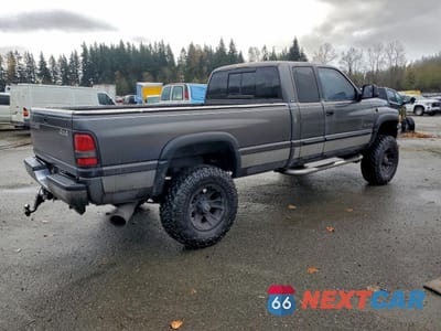 Trzecie zdjęcie samochodu z tyłu: 2002 DODGE RAM 2500 VIN:3B7KF23612M275668 - miniatura