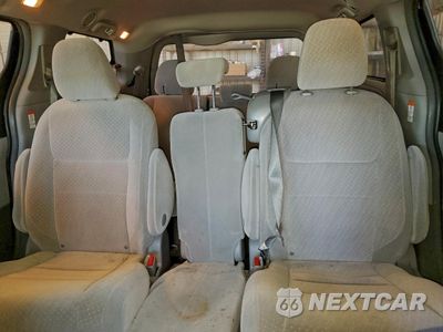 Zdjęcie 10 z 14 samochodu: 2017 TOYOTA SIENNA LE VIN:5TDKZ3DC1HS862544 - miniatura