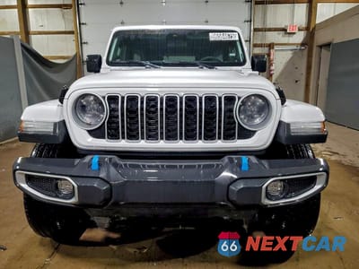 Piąte zdjęcie samochodu w środku: 2024 JEEP WRANGLER SAHARA 4XE VIN:1C4RJXP69RW296363 - miniatura