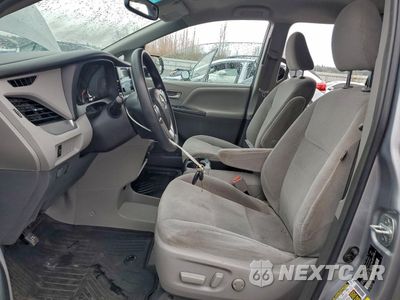 Zdjęcie 7 z 15 samochodu: 2017 TOYOTA SIENNA LE VIN:5TDJZ3DC9HS161097 - miniatura