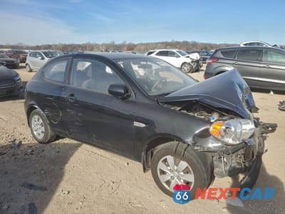 Czwarte zdjęcie samochodu z boku: 2010 HYUNDAI ACCENT GS VIN:KMHCM3AC1AU158302 - miniatura