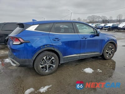 Trzecie zdjęcie samochodu z tyłu: 2024 KIA SPORTAGE EX VIN:5XYK33DF9RG206618 - miniatura