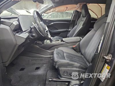 Zdjęcie 7 z 12 samochodu: 2025 AUDI Q6 E-TRON PRESTIGE VIN:WA134BGF5SA014961 - miniatura
