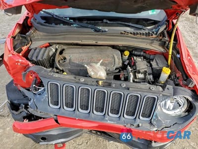 Zdjęcie 12 z 13 samochodu: 2015 JEEP RENEGADE VIN:ZACCJBCT0FPB56450 - miniatura