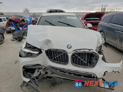 Piąte zdjęcie samochodu w środku: 2019 BMW X3 XDRIVE30I VIN:5UXTR9C59KLE12516 - miniatura