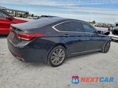 Trzecie zdjęcie samochodu z tyłu: 2018 GENESIS G80 BASE VIN:KMHGN4JE3JU239520 - miniatura