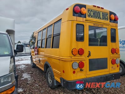 Trzecie zdjęcie samochodu z tyłu: 2016 CHEVROLET MICRO BIRD G3500 - SCHOOL BUS VIN:1GB3GRBF5G1275483 - miniatura