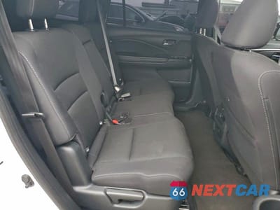 Zdjęcie 10 z 11 samochodu: 2020 HONDA PASSPORT SPORT VIN:5FNYF7H28LB005520 - miniatura