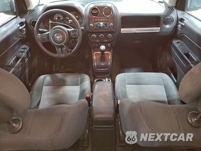 Zdjęcie 8 z 13 samochodu: 2016 JEEP COMPASS SPORT VIN:1C4NJDBBXGD685989 - miniatura