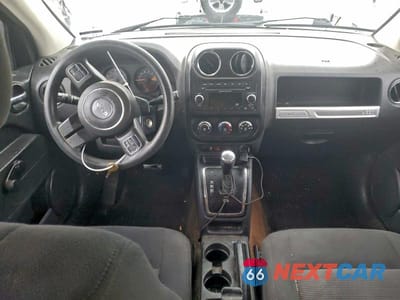 Zdjęcie 8 z 12 samochodu: 2014 JEEP COMPASS SPORT VIN:1C4NJDBB6ED904539 - miniatura