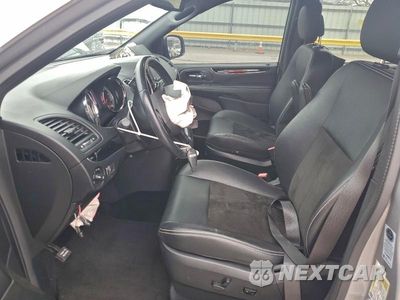 Zdjęcie 7 z 14 samochodu: 2019 DODGE GRAND CARAVAN SXT VIN:2C7WDGCG4KR796196 - miniatura