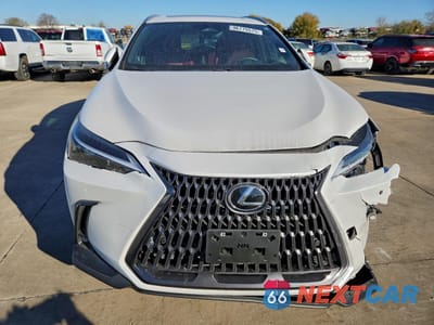 Piąte zdjęcie samochodu w środku: 2025 LEXUS NX 250 PREMIUM VIN:2T2GDCAZ1SC030792 - miniatura