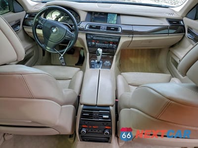 Zdjęcie 8 z 14 samochodu: 2011 BMW 750 LXI VIN:WBAKC8C59BC433367 - miniatura