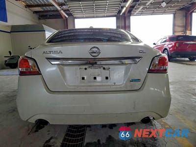 Zdjęcie 6 z 12 samochodu: 2014 NISSAN ALTIMA 2.5 VIN:1N4AL3AP0EC429546 - miniatura