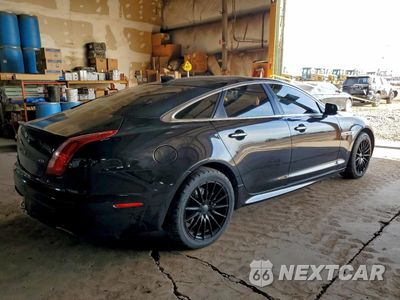 Trzecie zdjęcie samochodu z tyłu: 2016 JAGUAR XJ VIN:SAJWA1C74G8V98810 - miniatura