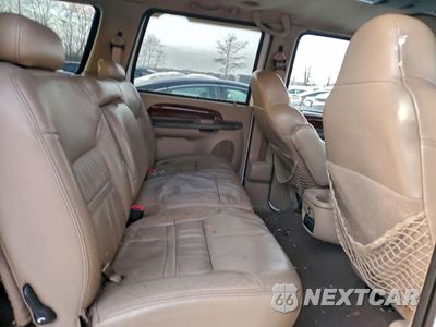Zdjęcie 11 z 14 samochodu: 2000 FORD EXCURSION LIMITED VIN:1FMNU43SXYED28051 - miniatura