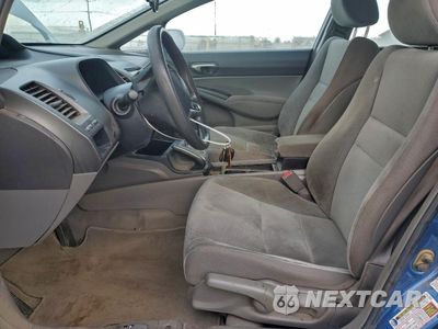 Zdjęcie 7 z 12 samochodu: 2010 HONDA CIVIC LX VIN:19XFA1F57AE061807 - miniatura