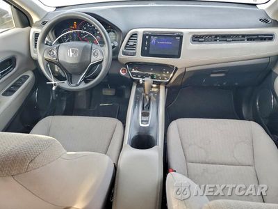 Zdjęcie 8 z 12 samochodu: 2017 HONDA HR-V EX VIN:3CZRU6H59HM702268 - miniatura