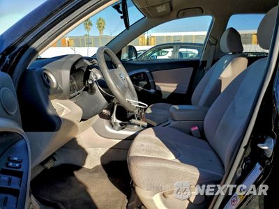Zdjęcie 7 z 13 samochodu: 2008 TOYOTA RAV4 VIN:JTMZD33V286069589 - miniatura