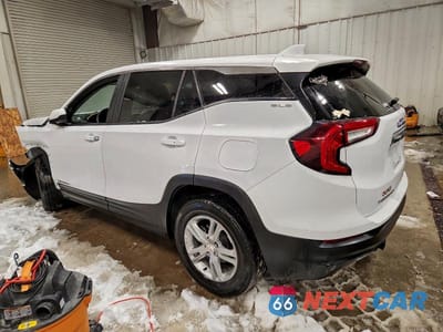 Drugie zdjęcie samochodu z przodu: 2022 GMC TERRAIN SLE VIN:3GKALTEV4NL123297 - miniatura