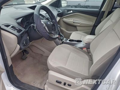 Zdjęcie 7 z 13 samochodu: 2014 FORD ESCAPE SE VIN:1FMCU0GX1EUC61606 - miniatura