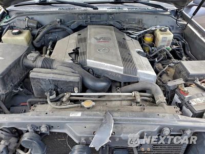 Zdjęcie 12 z 13 samochodu: 2004 LEXUS LX 470 VIN:JTJHT00W143543972 - miniatura