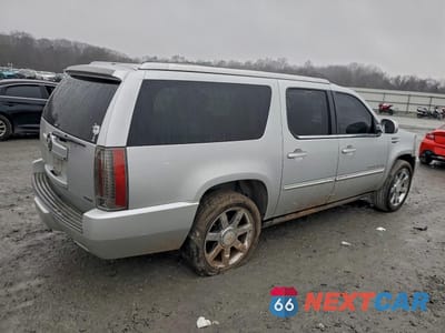 Trzecie zdjęcie samochodu z tyłu: 2012 CADILLAC ESCALADE ESV PREMIUM VIN:1GYS3JEF1CR301468 - miniatura