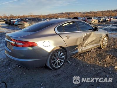 Trzecie zdjęcie samochodu z tyłu: 2015 JAGUAR XF 2.0T PREMIUM VIN:SAJWA0FS1FPU58552 - miniatura