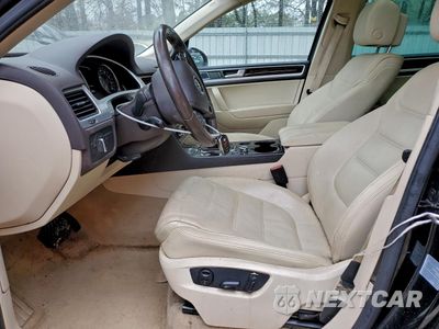 Zdjęcie 7 z 14 samochodu: 2013 VOLKSWAGEN TOUAREG V6 VIN:WVGEF9BP2DD007156 - miniatura