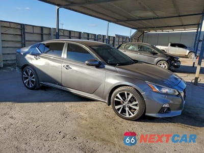 Czwarte zdjęcie samochodu z boku: 2019 NISS ALTIMA S VIN:1N4BL4BV4KN315816 - miniatura