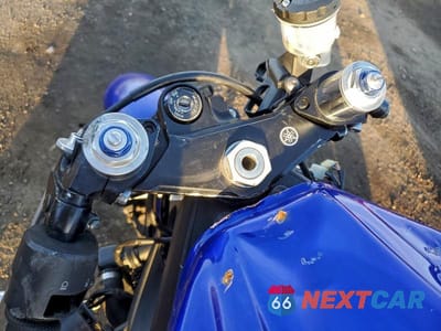 Zdjęcie 7 z 8 samochodu: 2007 YAMAHA YZFR6 S VIN:JYARJ06E37A033744 - miniatura