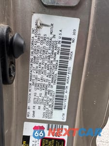 Zdjęcie 10 z 10 samochodu: 2008 TOYOTA TACOMA VIN:5TENX22N08Z512617 - miniatura