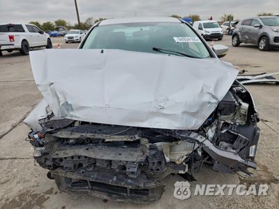 Piąte zdjęcie samochodu w środku: 2017 FORD FOCUS SE VIN:1FADP3F20HL280347 - miniatura