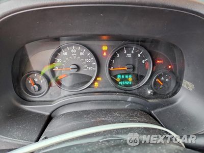 Zdjęcie 9 z 14 samochodu: 2010 JEEP PATRIOT SPORT VIN:1J4NF2GB7AD593125 - miniatura