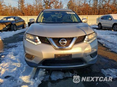 Piąte zdjęcie samochodu w środku: 2016 NISSAN ROGUE S VIN:5N1AT2MM9GC871309 - miniatura