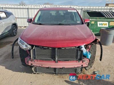 Piąte zdjęcie samochodu w środku: 2018 CHEVROLET TRAVERSE VIN:1GNERGKW0JJ179388 - miniatura