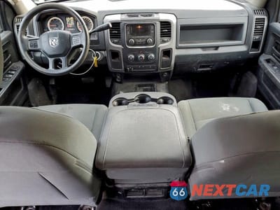 Zdjęcie 8 z 12 samochodu: 2017 RAM 2500 ST VIN:3C6UR5CJ6HG568941 - miniatura