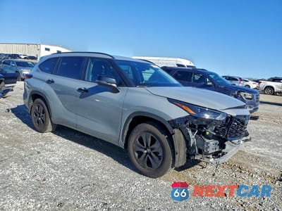 Czwarte zdjęcie samochodu z boku: 2024 TOYOTA HIGHLANDER HYBRID XLE VIN:5TDKARAH5RS537844 - miniatura