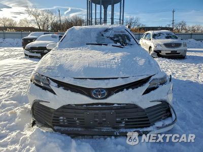 Piąte zdjęcie samochodu w środku: 2021 TOYOTA CAMRY LE VIN:4T1C31AK4MU029795 - miniatura