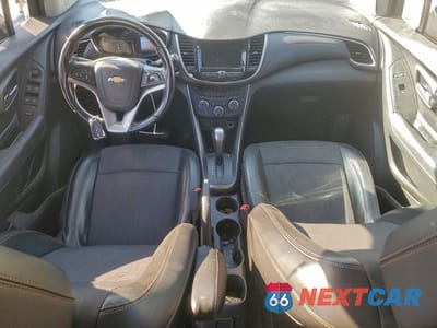 Zdjęcie 8 z 13 samochodu: 2019 CHEVROLET TRAX 1LT VIN:3GNCJLSB0KL278324 - miniatura