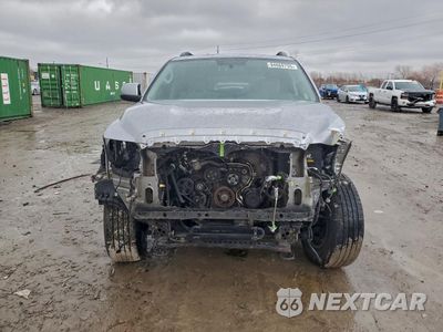 Piąte zdjęcie samochodu w środku: 2017 TOYOTA SEQUOIA SR5 VIN:5TDBY5G17HS150130 - miniatura