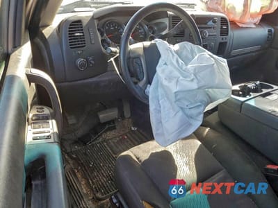 Zdjęcie 8 z 11 samochodu: 2011 CHEVROLET SILVERADO C1500 LT VIN:1GCRCSE08BZ219483 - miniatura