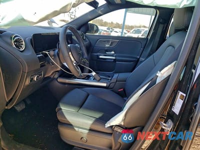 Zdjęcie 7 z 12 samochodu: 2025 MERCEDES-BENZ GLA 250 4MATIC VIN:W1N4N4HB0SJ735664 - miniatura