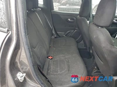 Zdjęcie 10 z 12 samochodu: 2021 JEEP RENEGADE LATITUDE VIN:ZACNJCBB2MPM13828 - miniatura