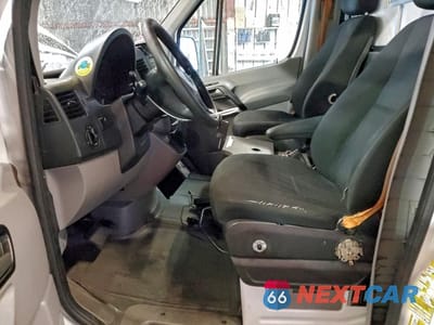 Zdjęcie 7 z 14 samochodu: 2017 MERCEDES-BENZ SPRINTER 2500 VIN:WDAPE7CD0HP382107 - miniatura